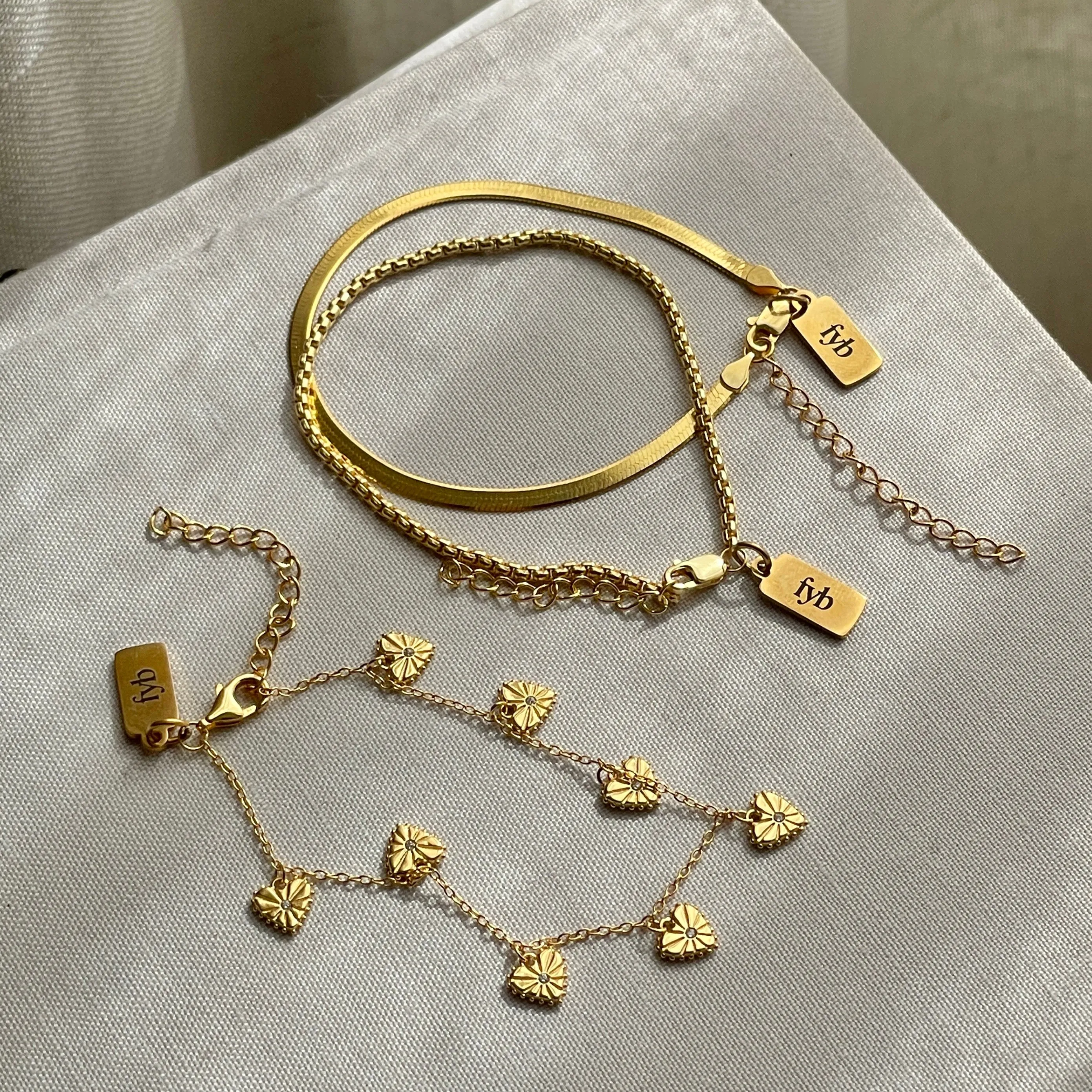 ISABELLA BRACELET GOLD