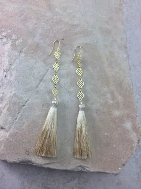 Vanessa Mooney The Estella Tassel Earrings Cream