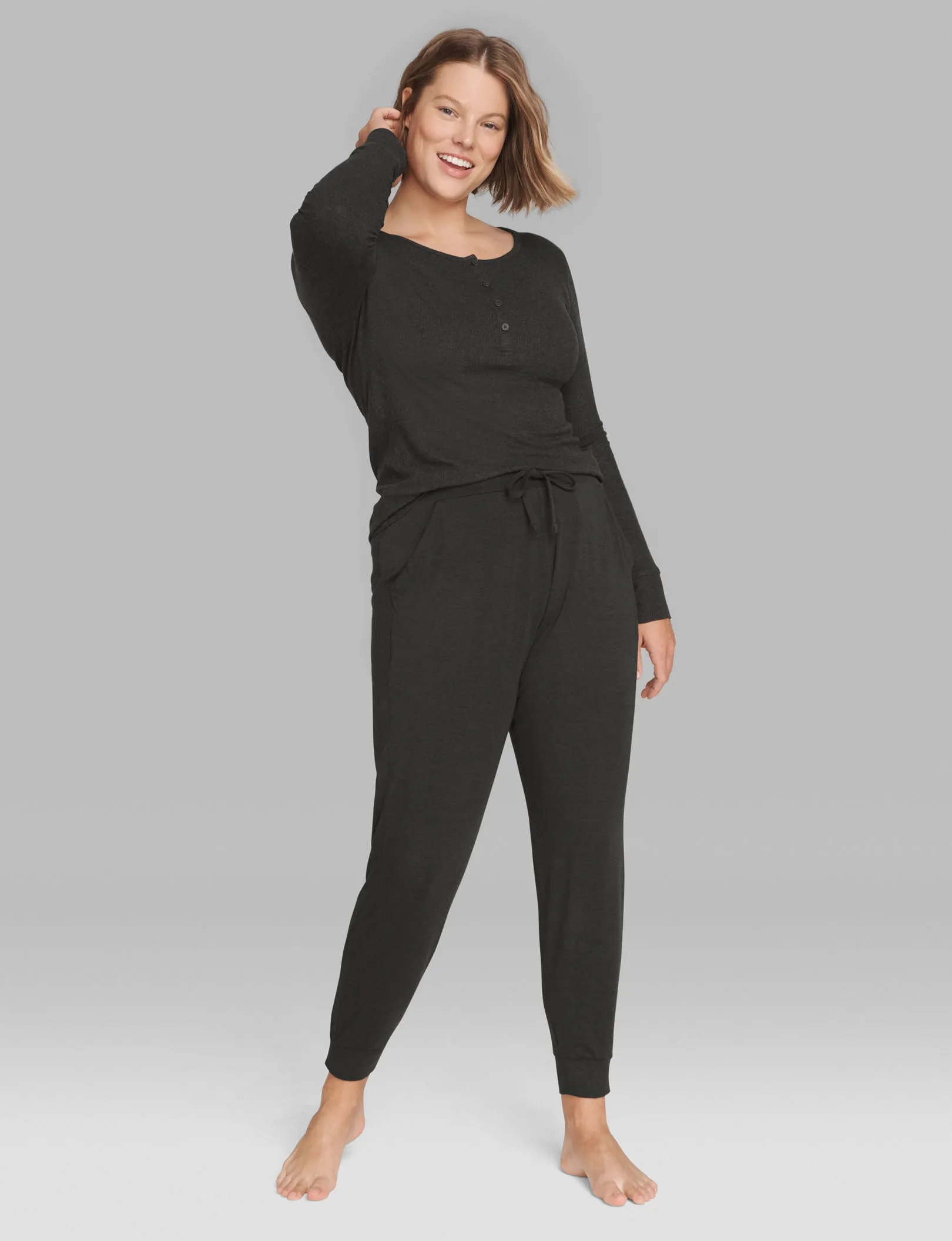 Women's Downtime Henley & Jogger Set